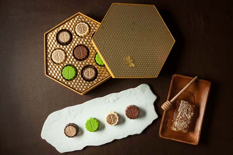 Mid-Autumn Festival 2016: Best Mooncakes for Everyone in Singapore ...
